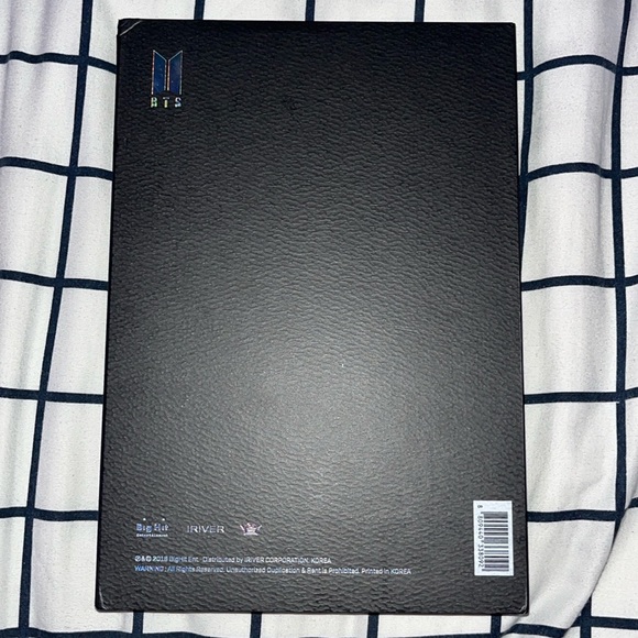 BTS “Love Yourself: TEAR” Album - Version “Y” - Picture 4 of 4